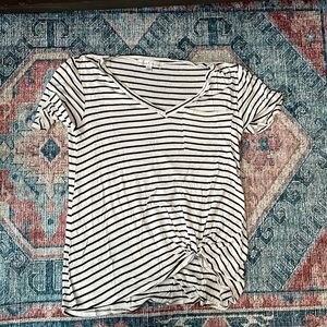 Stripped front tie t-shirt